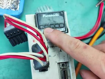 節能伺服電機怎么恢復出廠設置