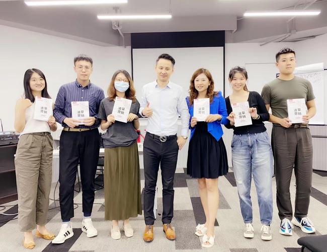 上海伺服電機(jī)維修與新媒體