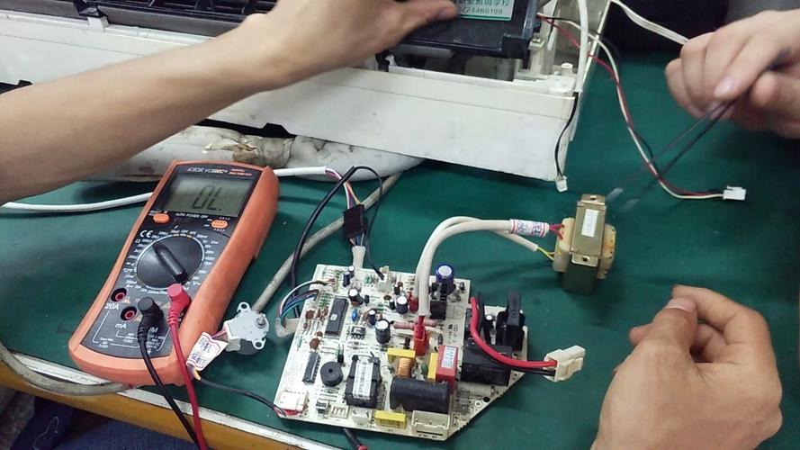 多功能空調電路板維修