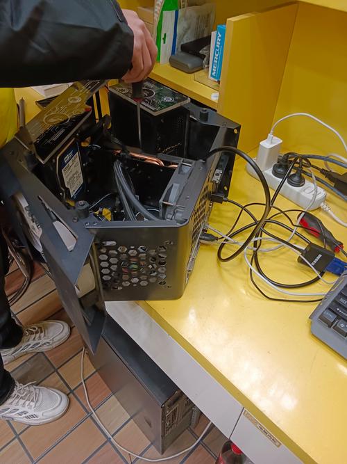 工業(yè)機器人電腦維修