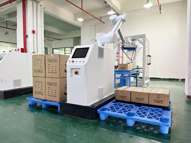 廣州碼垛機器人維修：快速、高效的智能解決方案