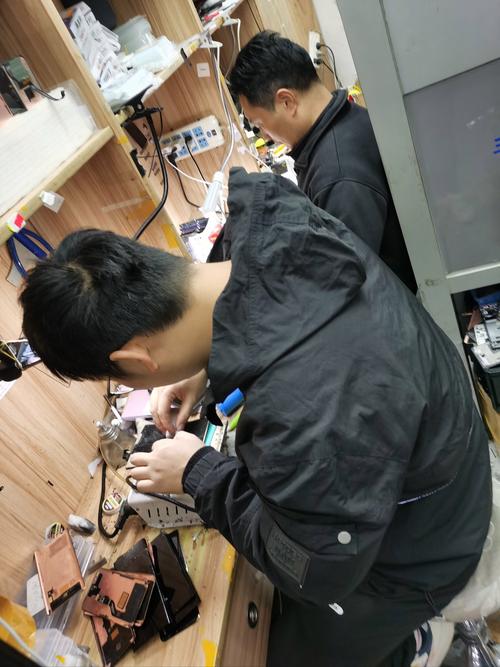 番禺協(xié)作機(jī)器人維修專(zhuān)家分享維修心得