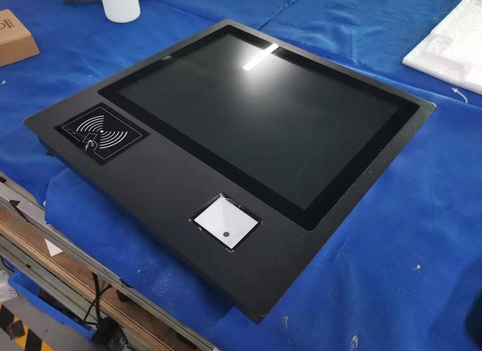 近年來，隨著工業自動化的飛速發展，觸摸屏已成為各行業中不可或缺的重要設備。然而，觸摸屏維修問題也隨之而來，其中河南CTPLC觸摸屏維修備受關注。本文將深入分析該問題，并提供解決方案。