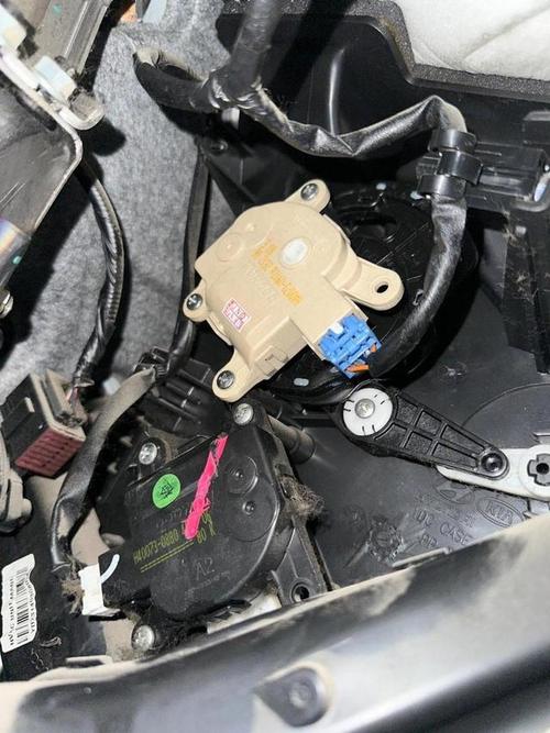 途銳空調翻板電機，途銳暖風伺服電機位置