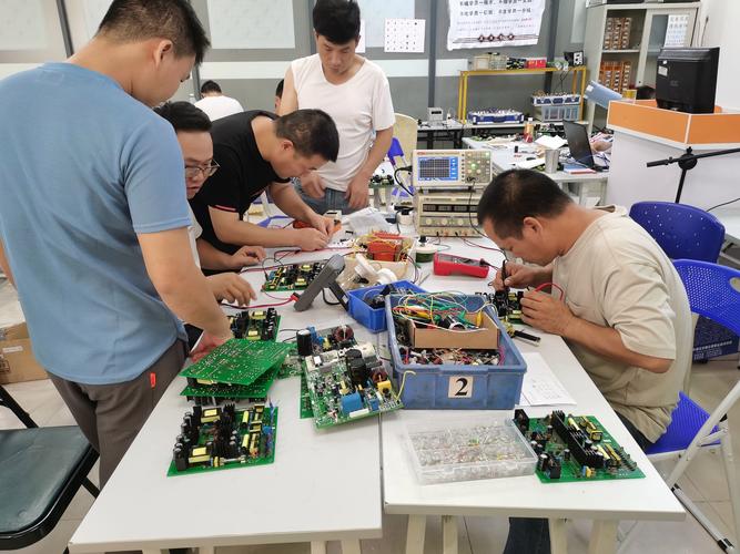 電路板維修培訓(xùn)機(jī)構(gòu)有必要學(xué)嗎，電路板維修培訓(xùn)7天學(xué)會(huì)