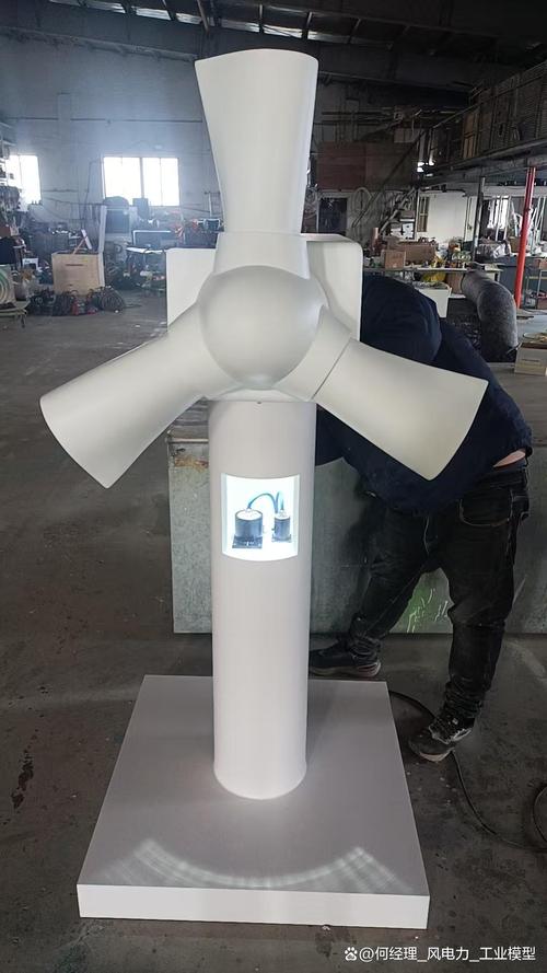 風(fēng)力發(fā)電機(jī)組的外部構(gòu)造主要包括什么機(jī)艙和塔架三部分，風(fēng)力發(fā)電機(jī)組多少錢一組